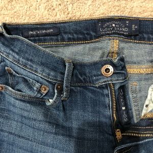 Lucky Brand Jeans - Lucky brand sweet ‘n straight jeans. Size 2/26 Lucky Brand Jeans - Lucky brand sweet ‘n straight jeans. Size 2/26